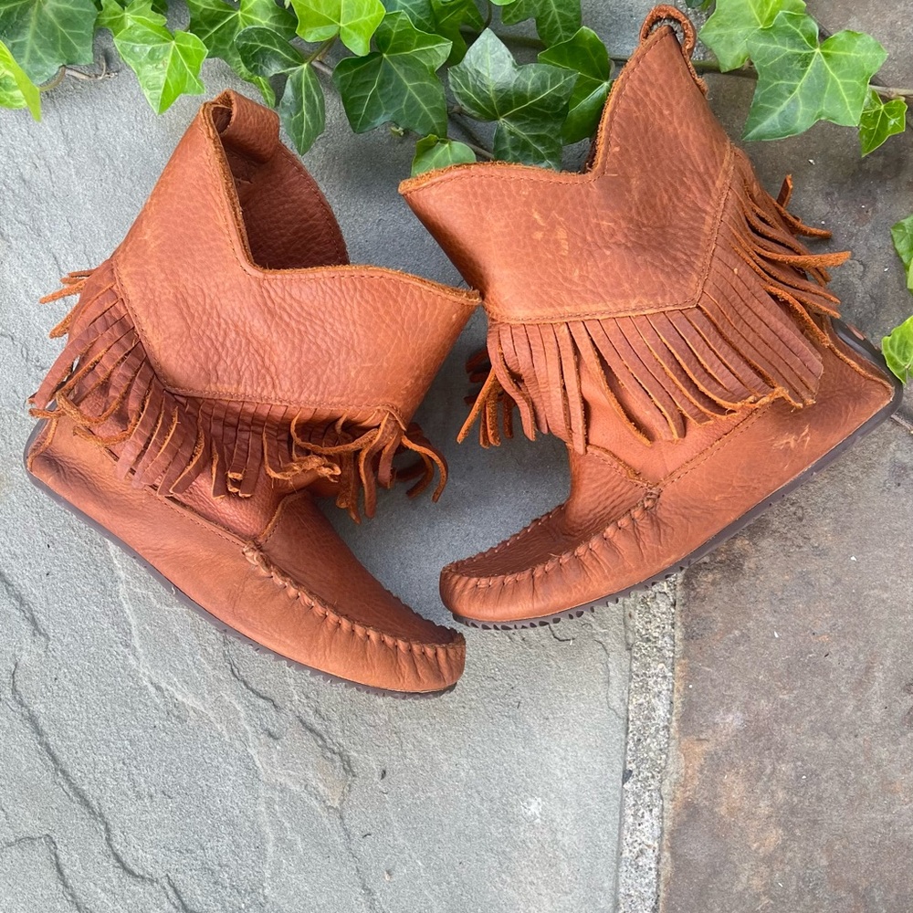 Manitobah Brown Fringe Ankle Boots Made In Canada 🇨🇦
